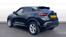 Nissan Juke 1.0 DiG-T 114 N-Connecta 5dr DCT Petrol Hatchback